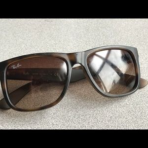Ray Ban Justin Tortoise Sunglasses
